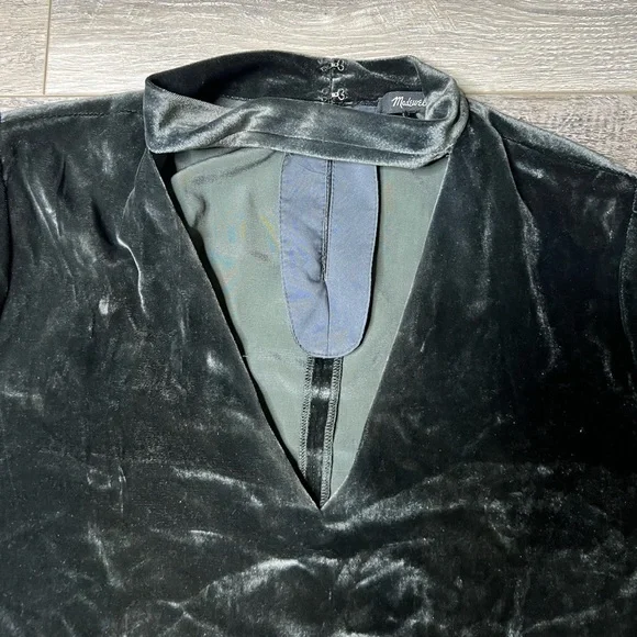Madewell Choker Top Dark Greenish Grayish Velvety Look & Feel EUC Women's - Picture 6 of 10